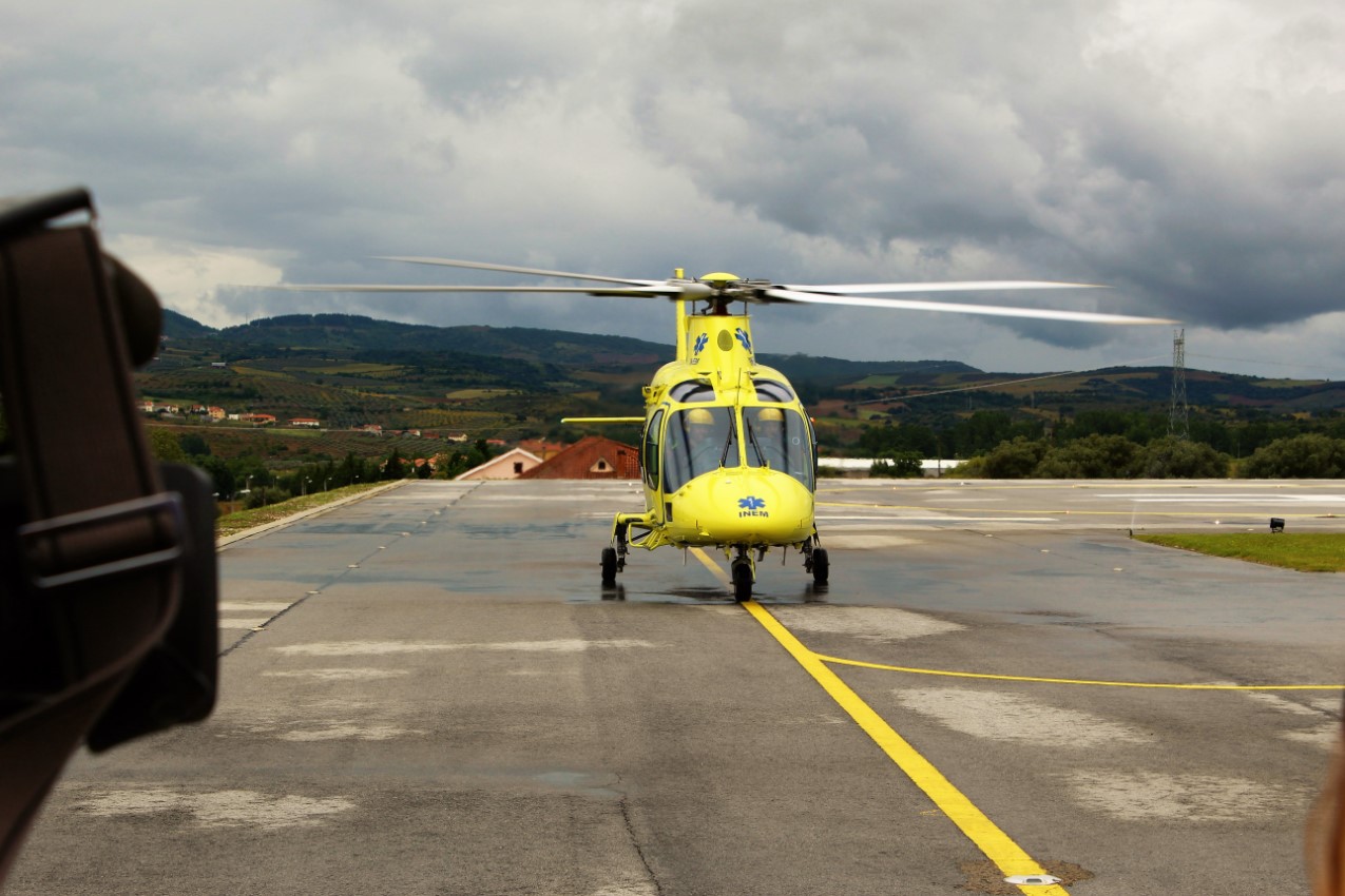  Helicóptero em Macedo