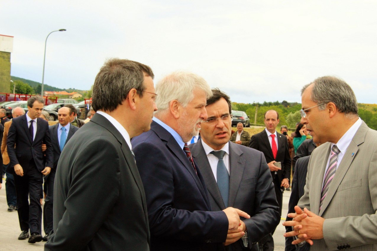  Helicóptero em Macedo