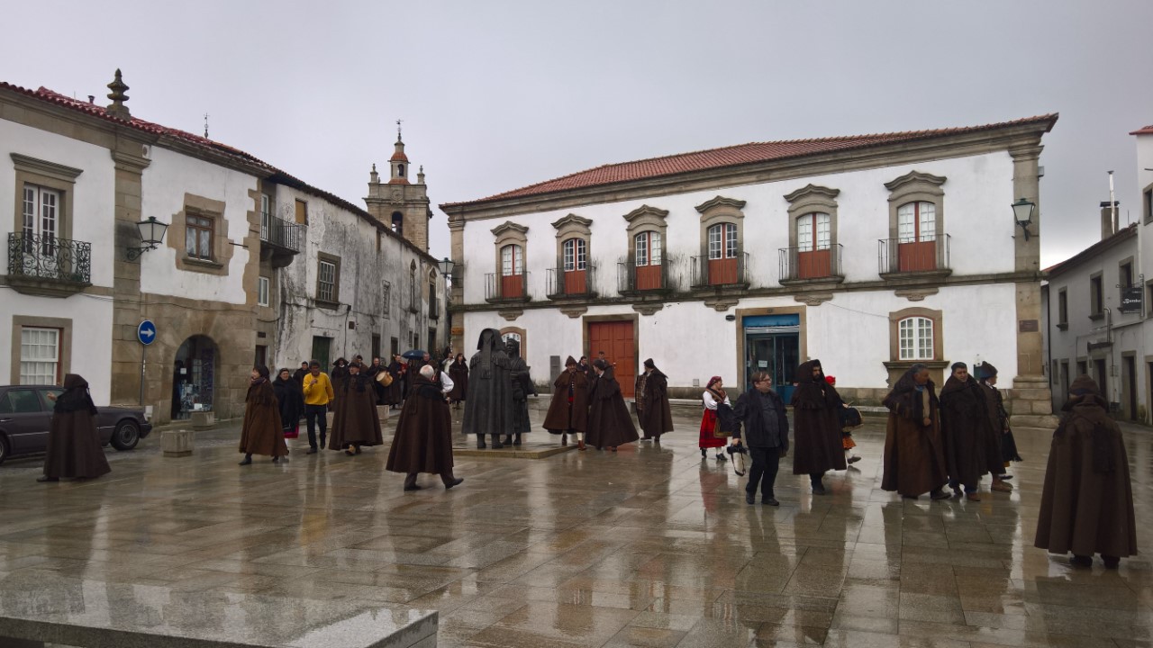  Miranda do Douro: Capa de Honras 