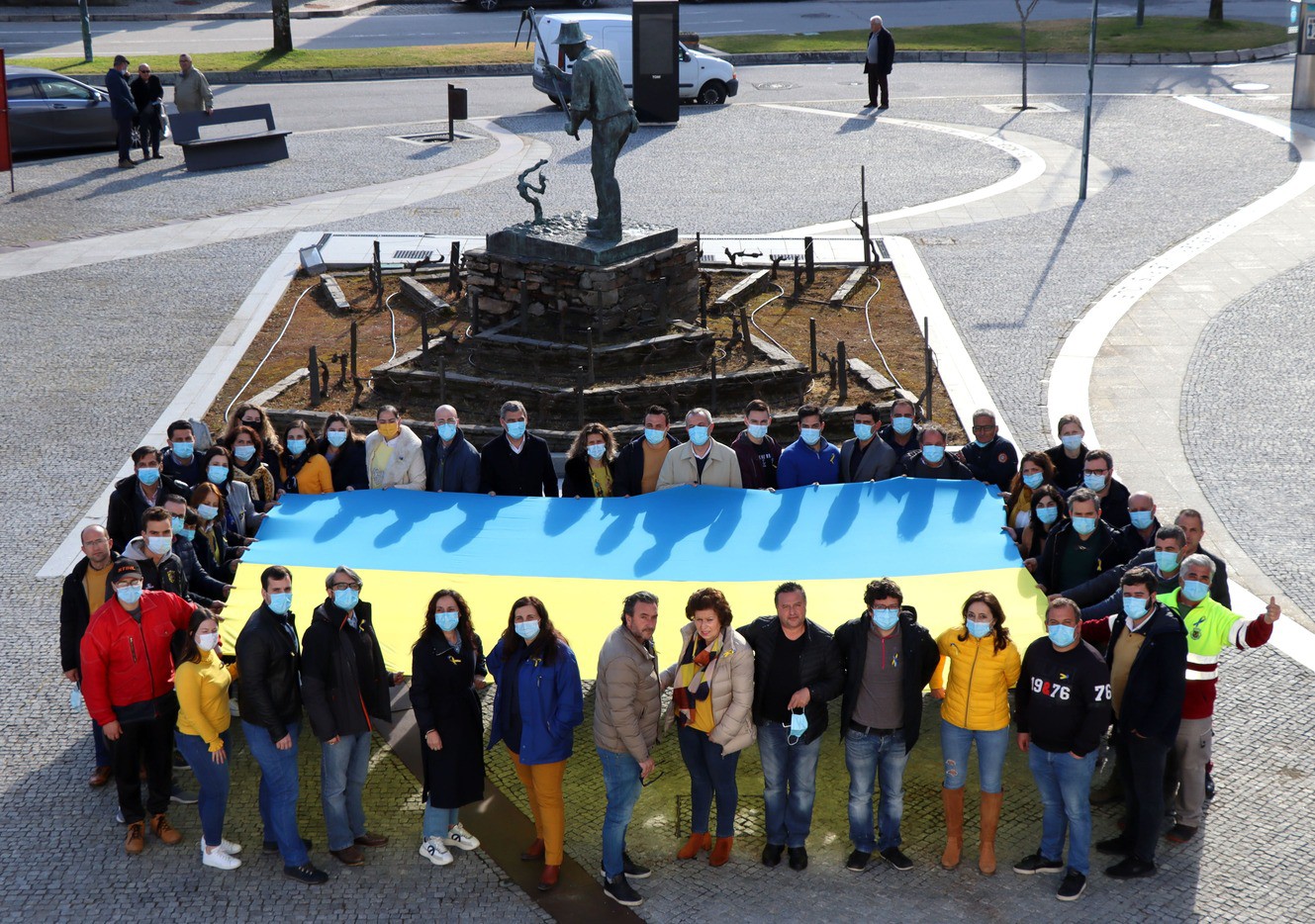 Dia 8 de março é dia de homenagear, valorizar, mimar e fazer memória