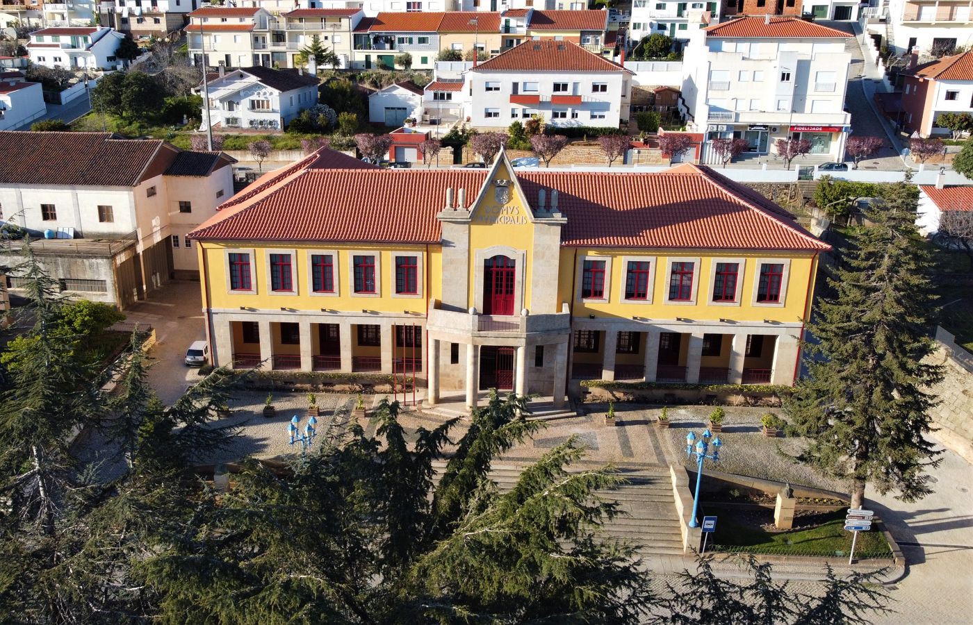 Vila Flor quer acompanhar jovens da natalidade à universidade para os fixar à terra