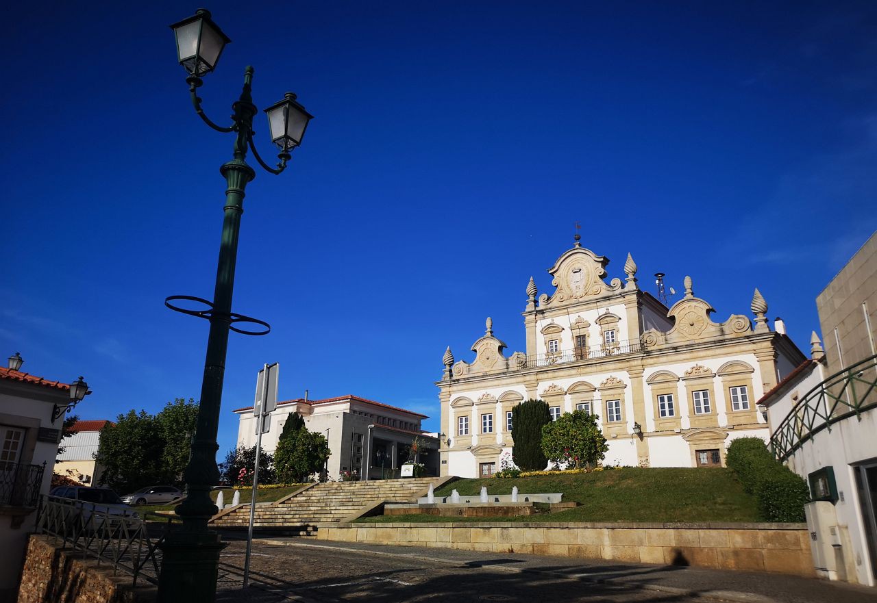 Câmara de Mirandela investigada pela PJ por processos com quase 30 anos