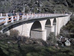 Ponte clandestina