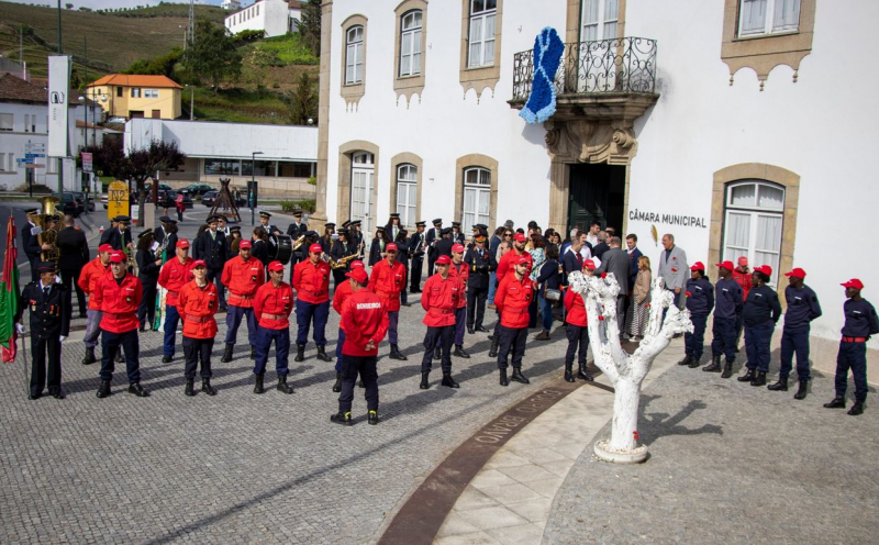 De São Tomé e Príncipe para Santa Marta de Penaguião com o sonho de ser bombeiro