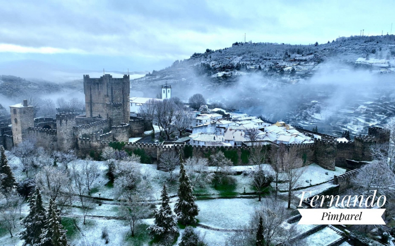 Queda de neve leva Bragança a acionar plano para minimizar constrangimentos