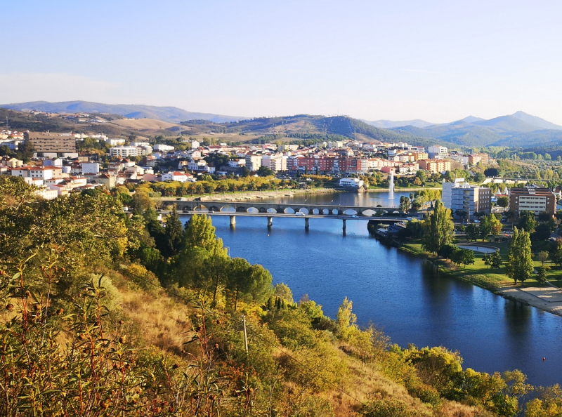 Mirandela garante financiamento para reabilitar ponte Engenheiro Machado Vaz