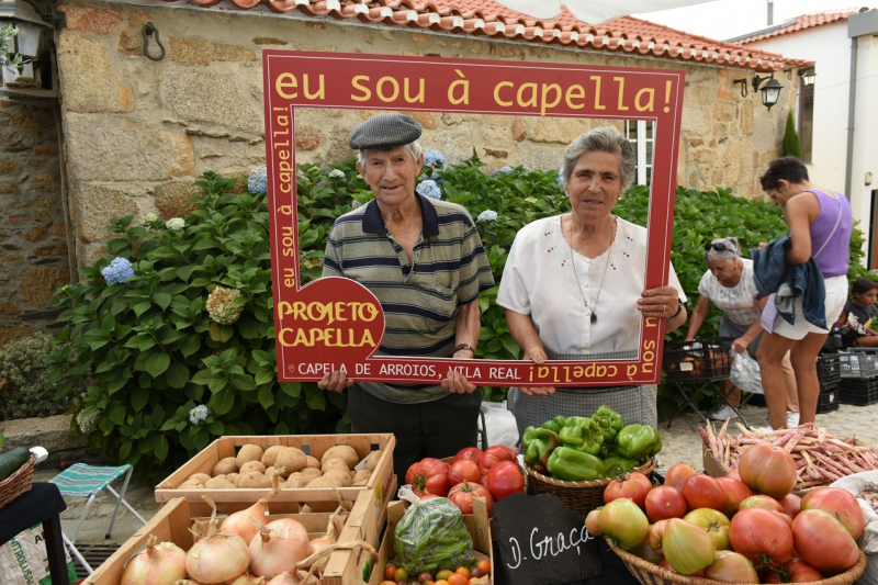 Tomate Coração de Boi do Douro leva a festa à Praça e à Capela de Arroios