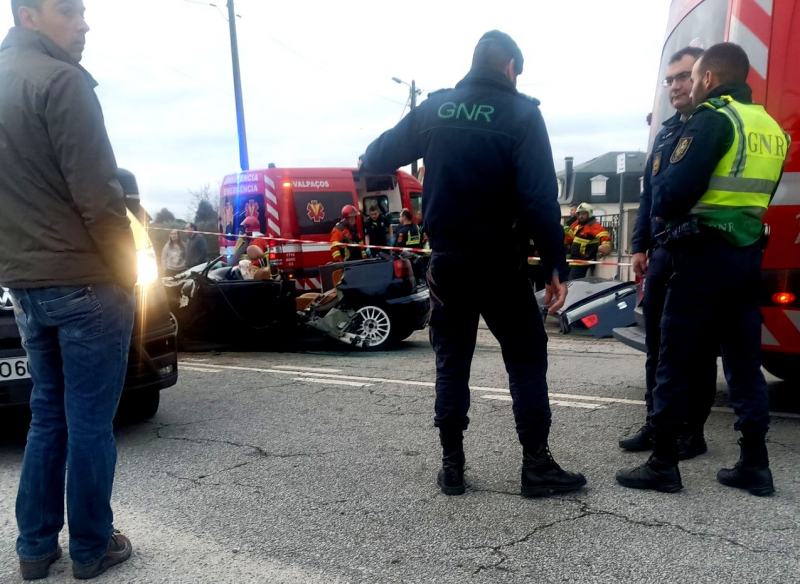 Mulher morre em acidente rodoviário em Valpaços