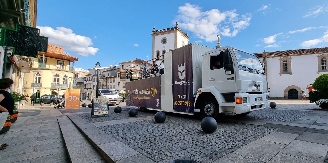 Bandas locais animam verão nas ruas da cidade de Bragança