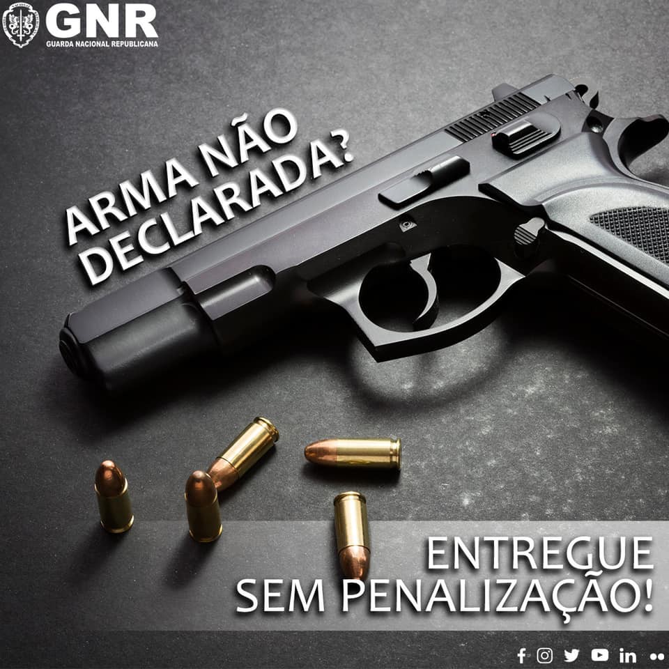 Entrega de armas nos Postos da GNR