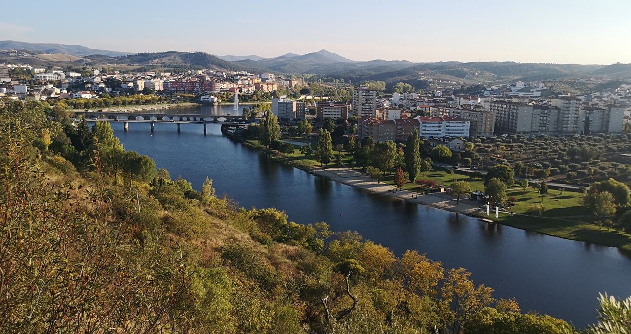 Surto com 23 casos positivos em hospital e lar de idosos em Mirandela