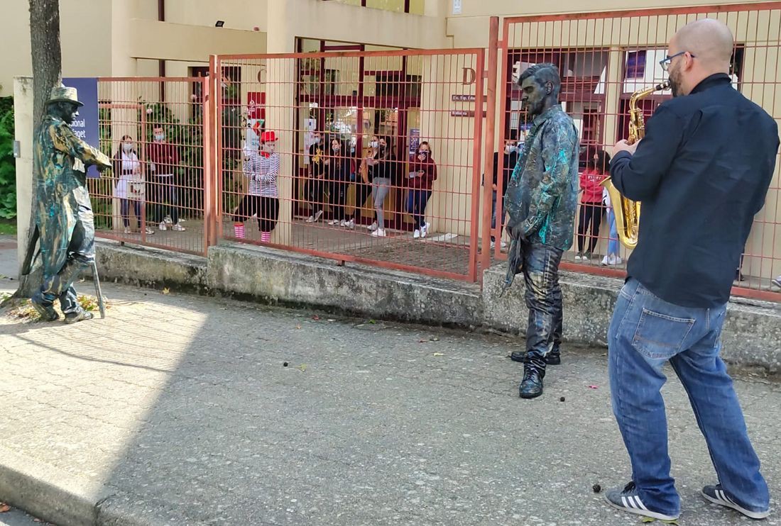 Arte urbana leva colorido a Macedo de Cavaleiros em tempos de pandemia