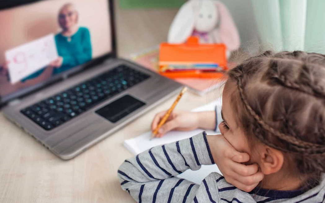 Carrazeda de Ansiães distribui 'tablets' e Internet aos alunos