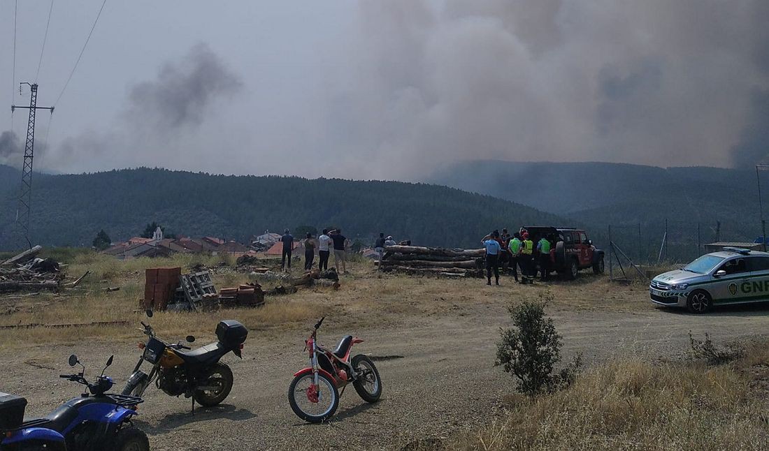 Fogo na fronteira de Bragança em resolução