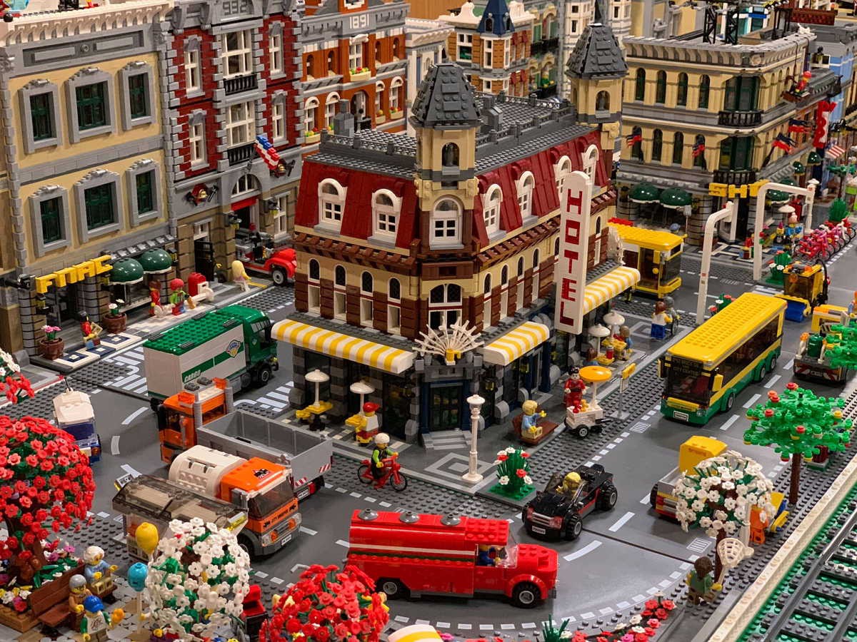 "Cidade Natal em lego" é uma das maiores atrações de Natal em Bragança