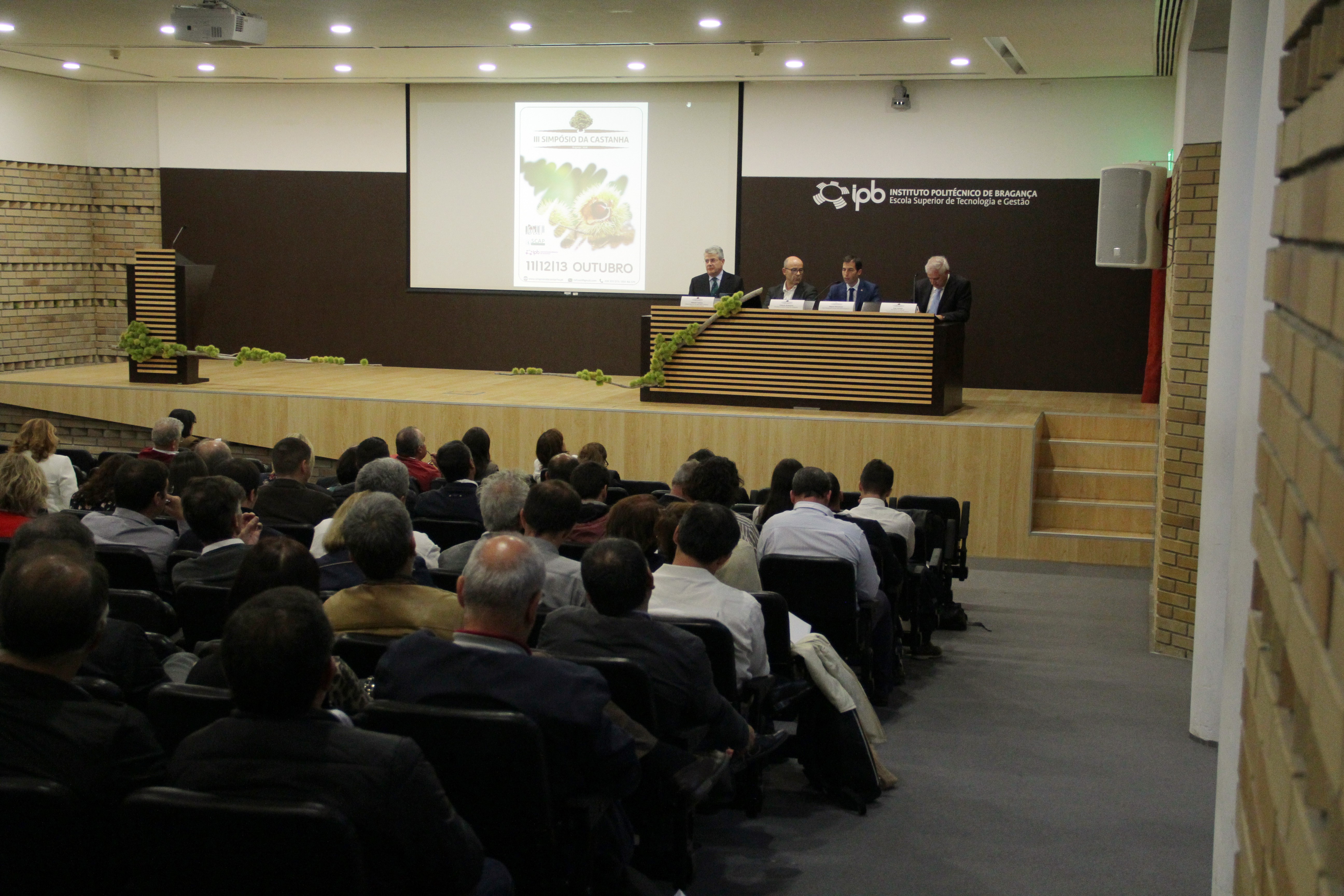 Fileira da castanha em debate nacional no IPB 