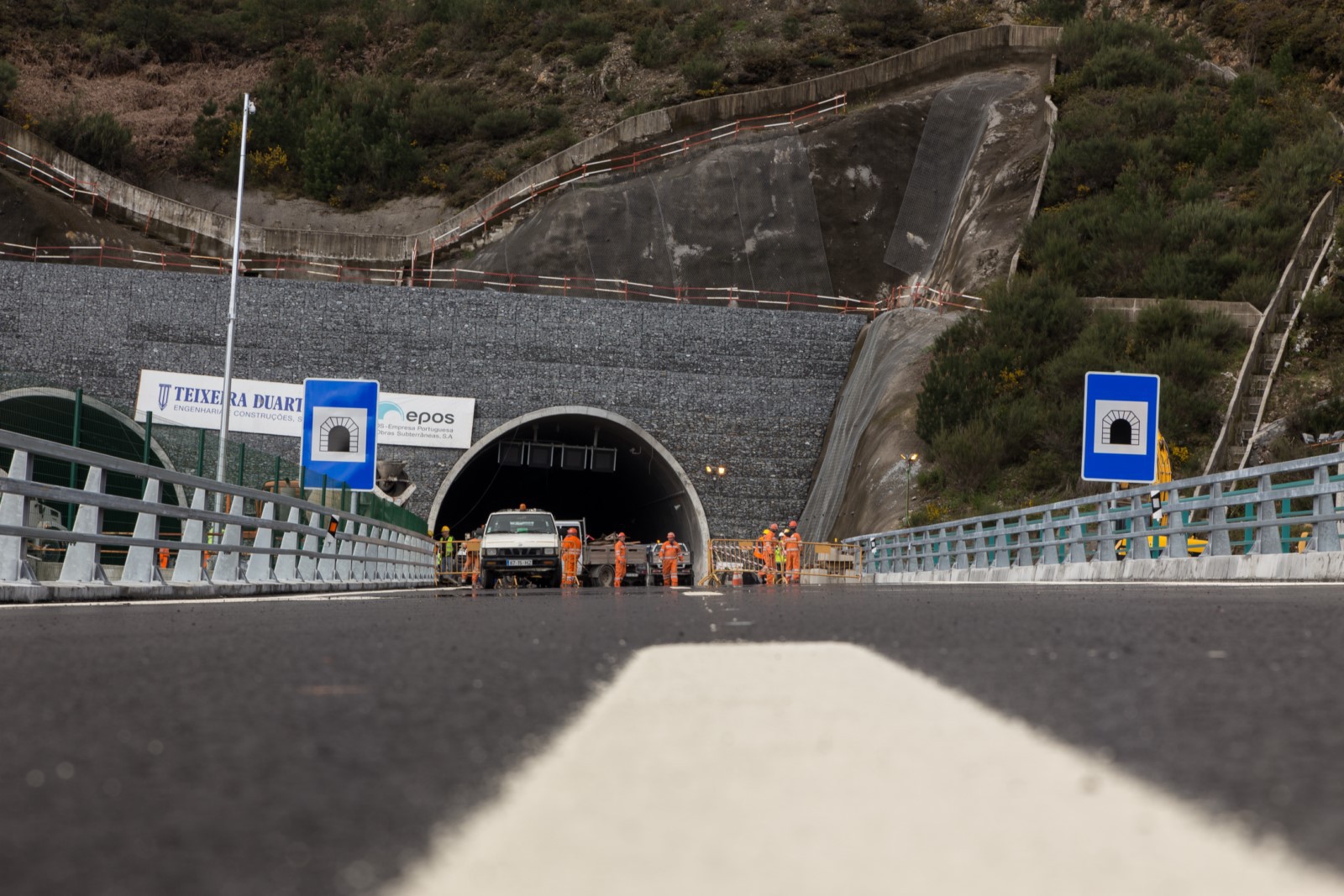 Somague pede reunião ao Governo por dívida do túnel do Marão