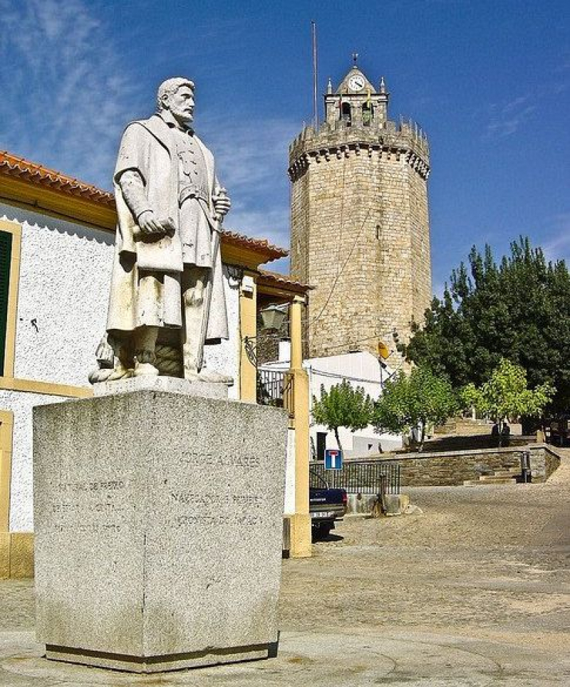 Freixo e Espada à Cinta é o melhor amigo português de Macau há 500 anos